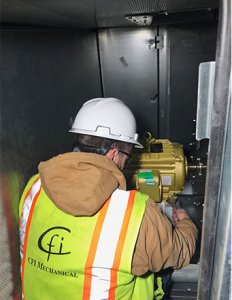 CFI Worker Installs Carrier Equipment